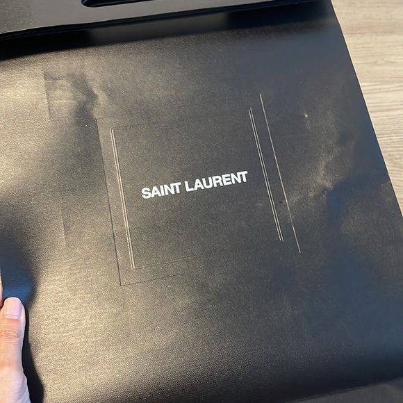 Saint Laurent Shopping Bag - Picture 4 of 8